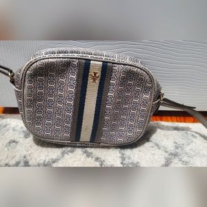 Tory Burch Gemini Link Wristlet